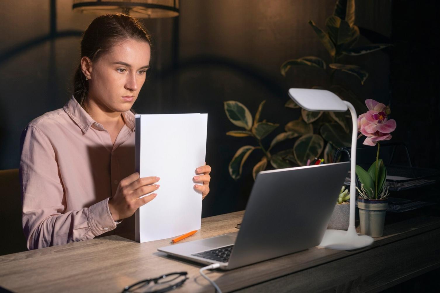 Persönliches Beratungsgespräch zur Bewertung des Finanzwissens